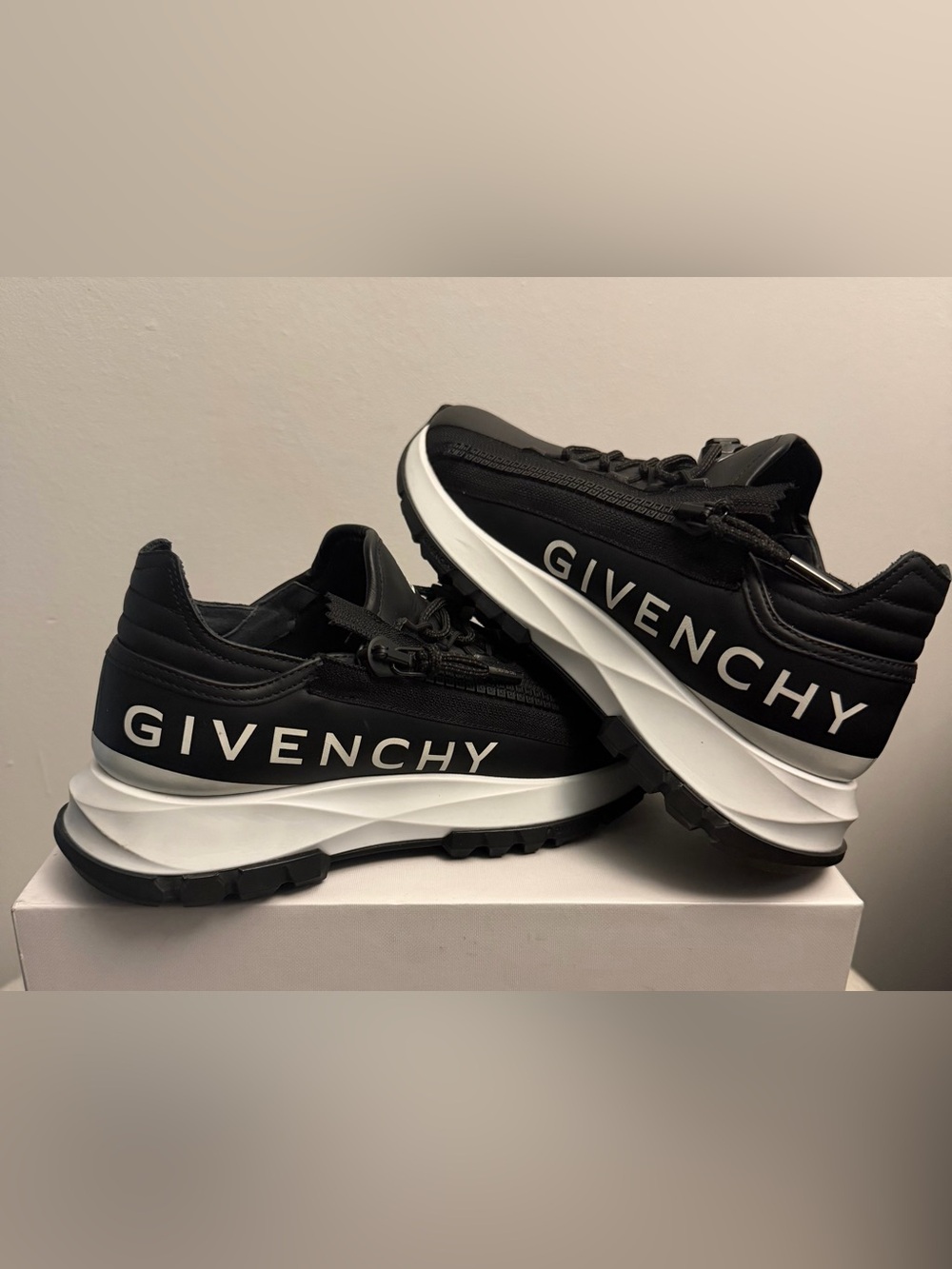 Givenchy Black and White Low-Top Logo Sneakers